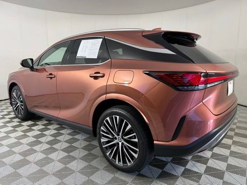 Used 2023 Lexus RX 350 Premium Plus w/ Cold Area Package image 8