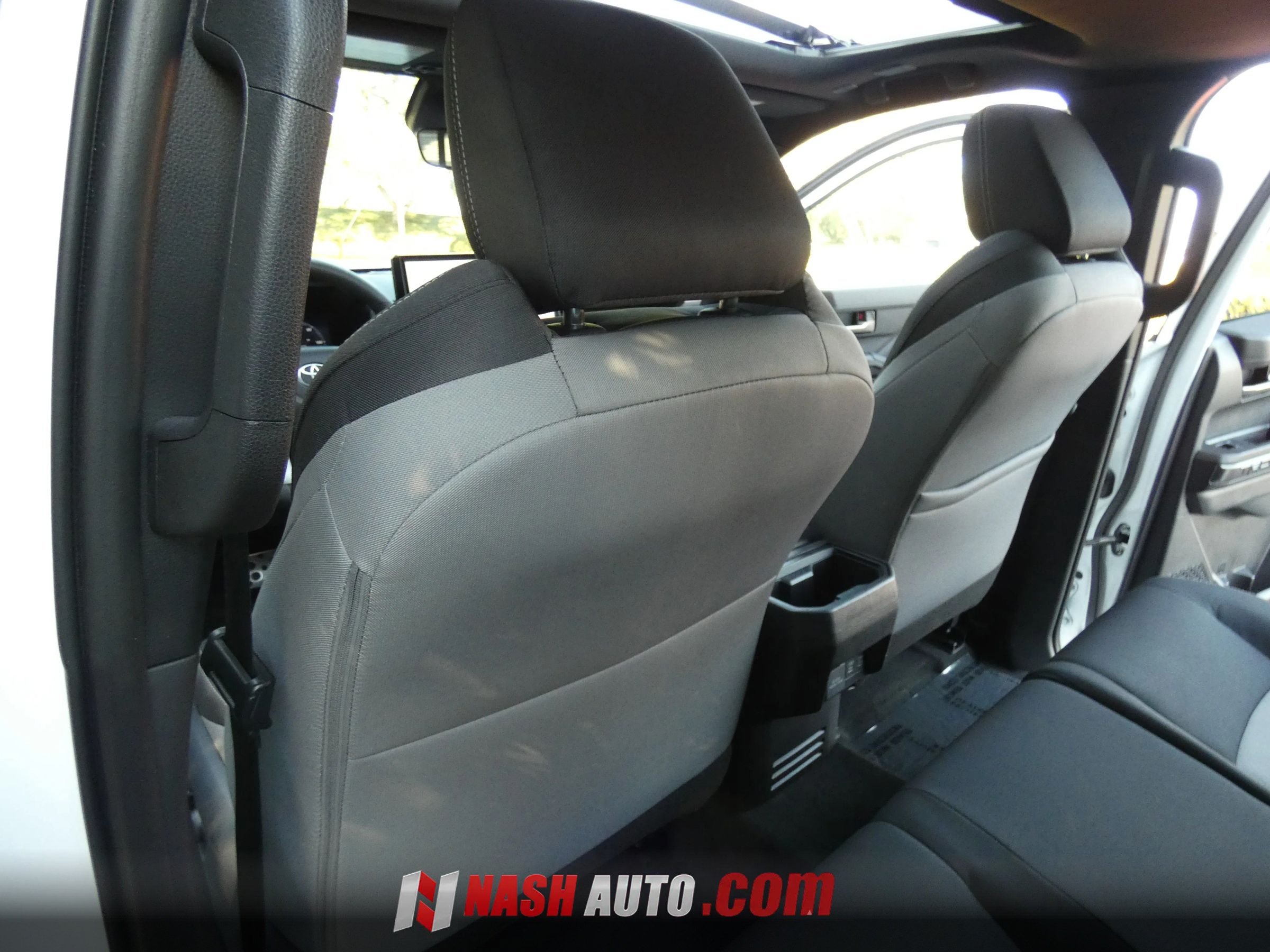 Used 2026 Toyota Tacoma TRD Sport w/ TRD Sport Upgrade Package AWD/4WD image 49