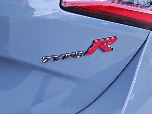 Certified 2024 Honda Civic Type R image 12
