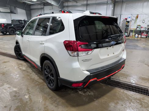 Used 2019 Subaru Forester Sport image 4