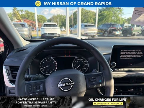 New 2026 Nissan Rogue Dark Armor AWD/4WD image 13