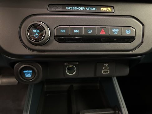 New 2025 Ford Maverick Lobo image 12