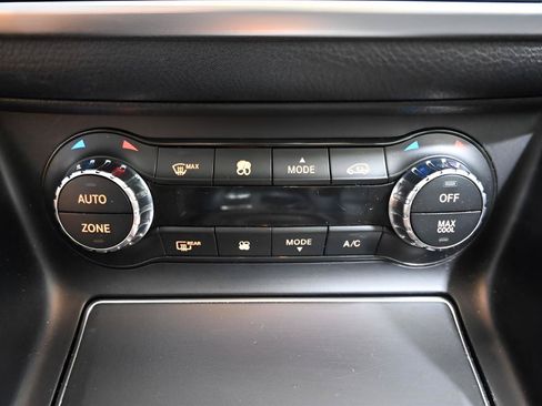 Used 2019 Mercedes-Benz GLA 250 4MATIC image 22