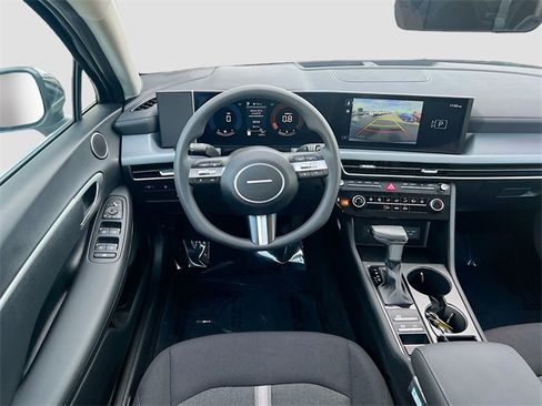 Used 2025 Hyundai Sonata SE image 20