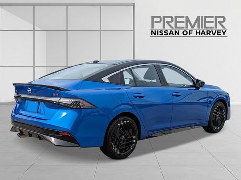 New 2026 Nissan Sentra SR w/ SR All Weather Package FWD image 5