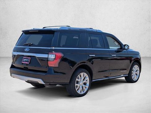 Used 2019 Ford Expedition Platinum AWD/4WD image 5