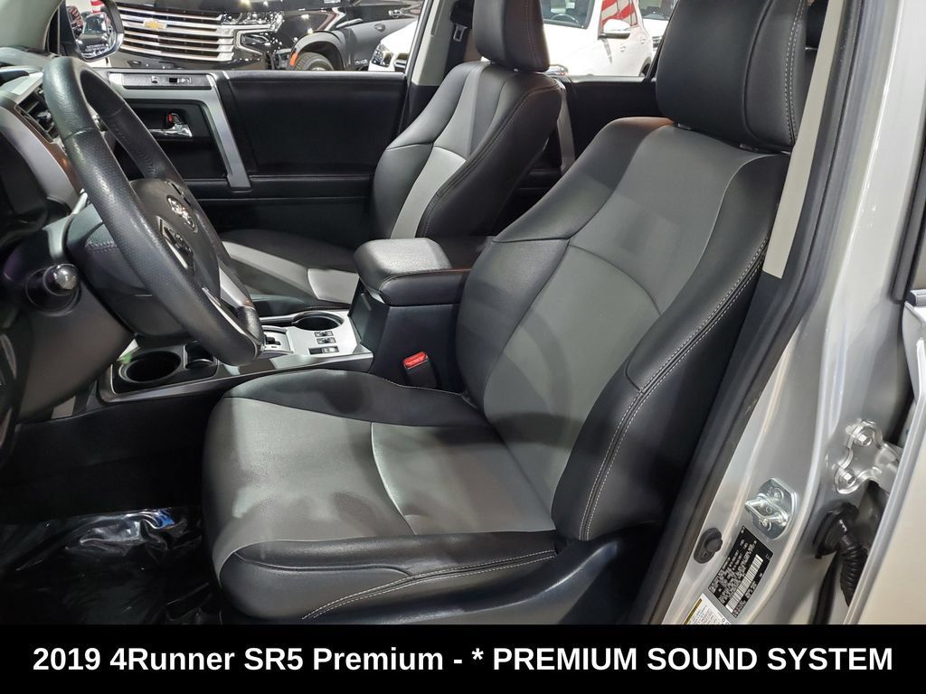 Used 2019 Toyota 4Runner SR5 Premium RWD image 6