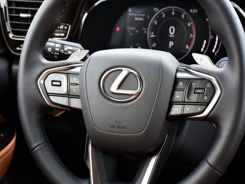 New 2026 Lexus NX 350 AWD w/ Premium Package image 19