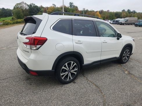 Used 2019 Subaru Forester Limited image 7