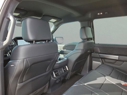 New 2025 Ford F150 Platinum AWD/4WD image 22