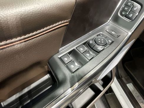 New 2025 Ford F250 King Ranch w/ Chrome Package image 19
