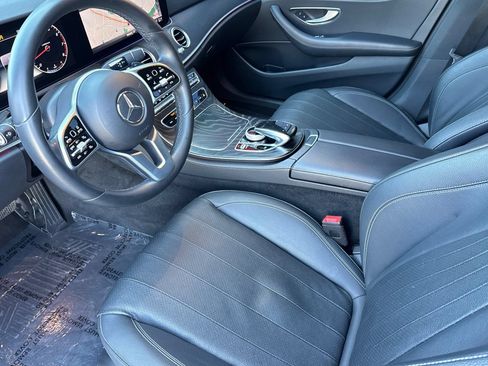 Used 2020 Mercedes-Benz E 350 Sedan image 9