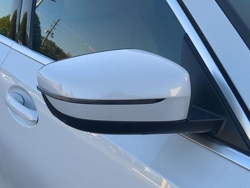 New 2026 BMW 330i Sedan w/ Premium Package image 12