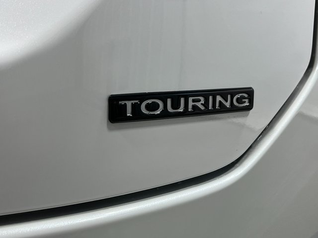 New 2026 Honda Pilot Touring image 10