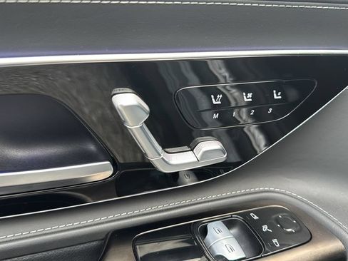 Used 2024 Mercedes-Benz AMG GT 63 image 11