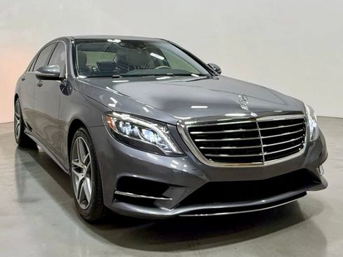 Used 2017 Mercedes-Benz S 550 4MATIC Sedan image 7