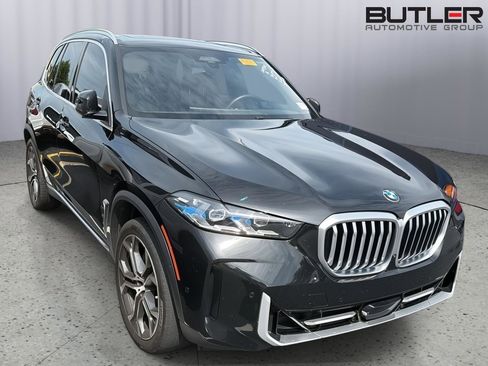 Certified 2024 BMW X5 sDrive40i w/ Premium Package RWD image 1