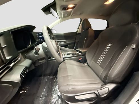 Used 2021 Hyundai Elantra SEL FWD image 22