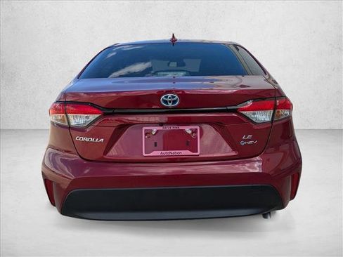 Certified 2025 Toyota Corolla LE w/ Convenience Package image 6