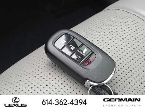 Used 2023 Honda Pilot Elite image 44