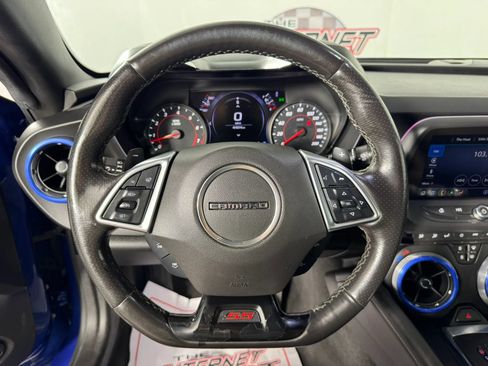 Used 2021 Chevrolet Camaro SS RWD image 20