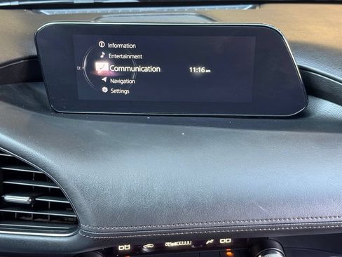 Used 2021 MAZDA MAZDA3 s FWD image 33