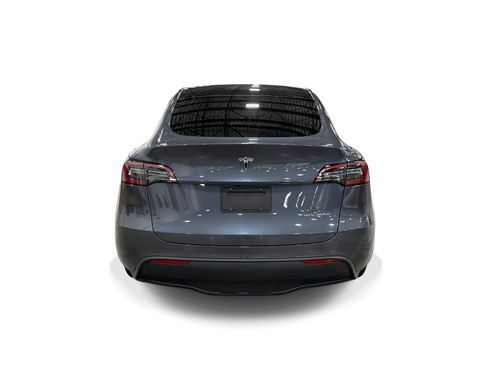 Certified 2023 Tesla Model Y Long Range AWD/4WD image 5