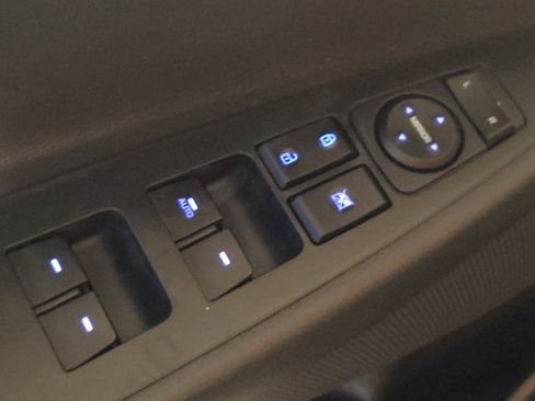 Used 2019 Hyundai Tucson Value image 27