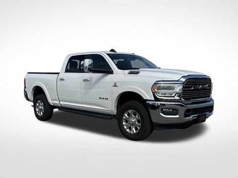 Used 2022 RAM 2500 Laramie AWD/4WD image 9