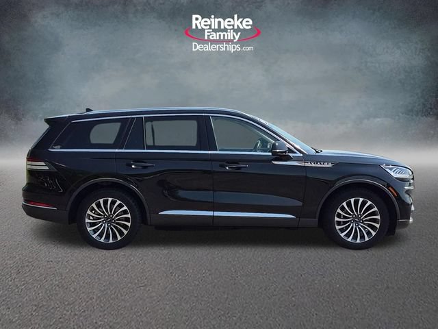 Used 2024 Lincoln Aviator Reserve AWD/4WD image 4