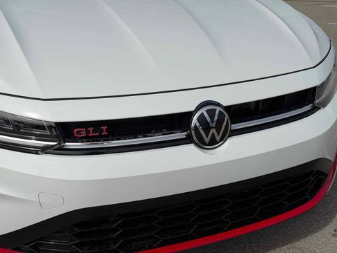 New 2026 Volkswagen Jetta GLI Autobahn FWD image 12