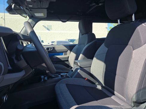 Used 2021 Ford Bronco 2-Door w/ Sasquatch Package image 22