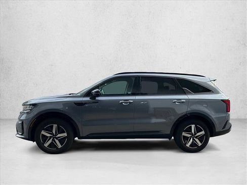 Used 2023 Kia Sorento S FWD image 9