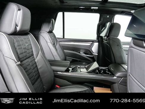 Used 2026 Cadillac Escalade V image 23