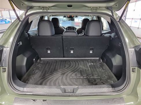 Certified 2024 Subaru Crosstrek 2.5i Limited w/ Crosstrek Mirror Package image 37