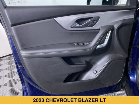 Certified 2023 Chevrolet Blazer LT w/ Convenience Package AWD/4WD image 11