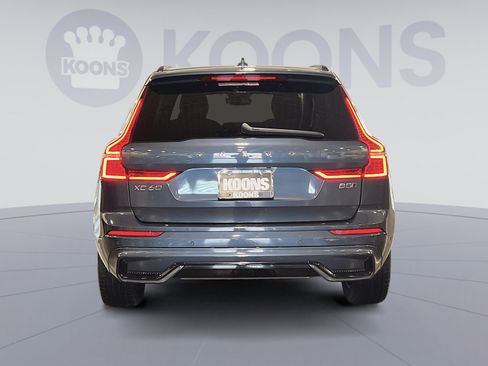Used 2023 Volvo XC60 B5 Plus w/ Climate Package image 5