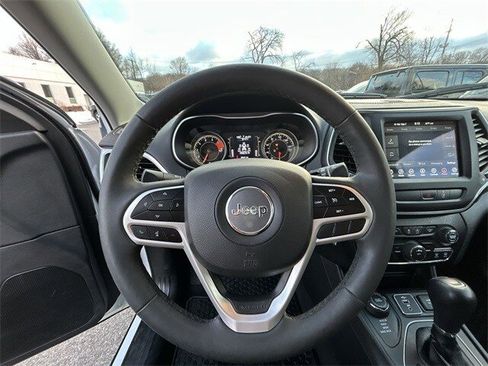 Certified 2022 Jeep Cherokee Latitude image 18