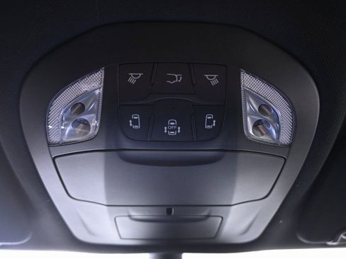 New 2026 Chrysler Pacifica Select image 33