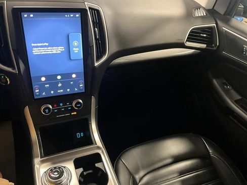 Used 2024 Ford Edge SEL AWD/4WD image 5