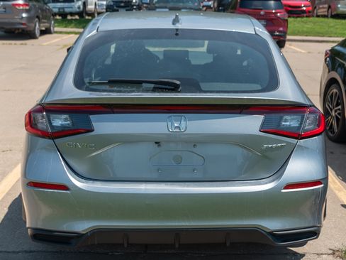 Used 2024 Honda Civic Sport image 6