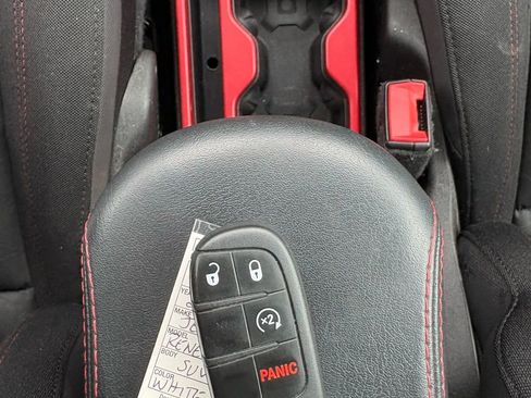 Used 2020 Jeep Renegade Trailhawk w/ Cold Weather Group image 20