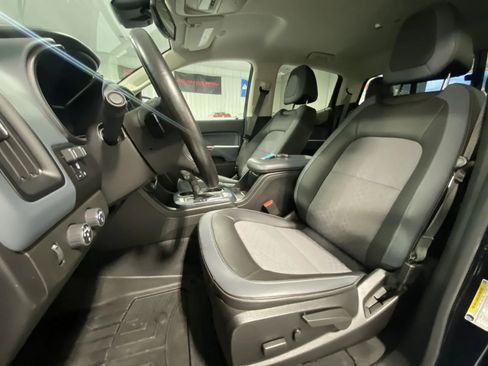 Used 2021 Chevrolet Colorado Z71 w/ Safety Package image 11