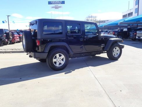 Used 2016 Jeep Wrangler Unlimited Sport w/ Quick Order Package 24S image 4