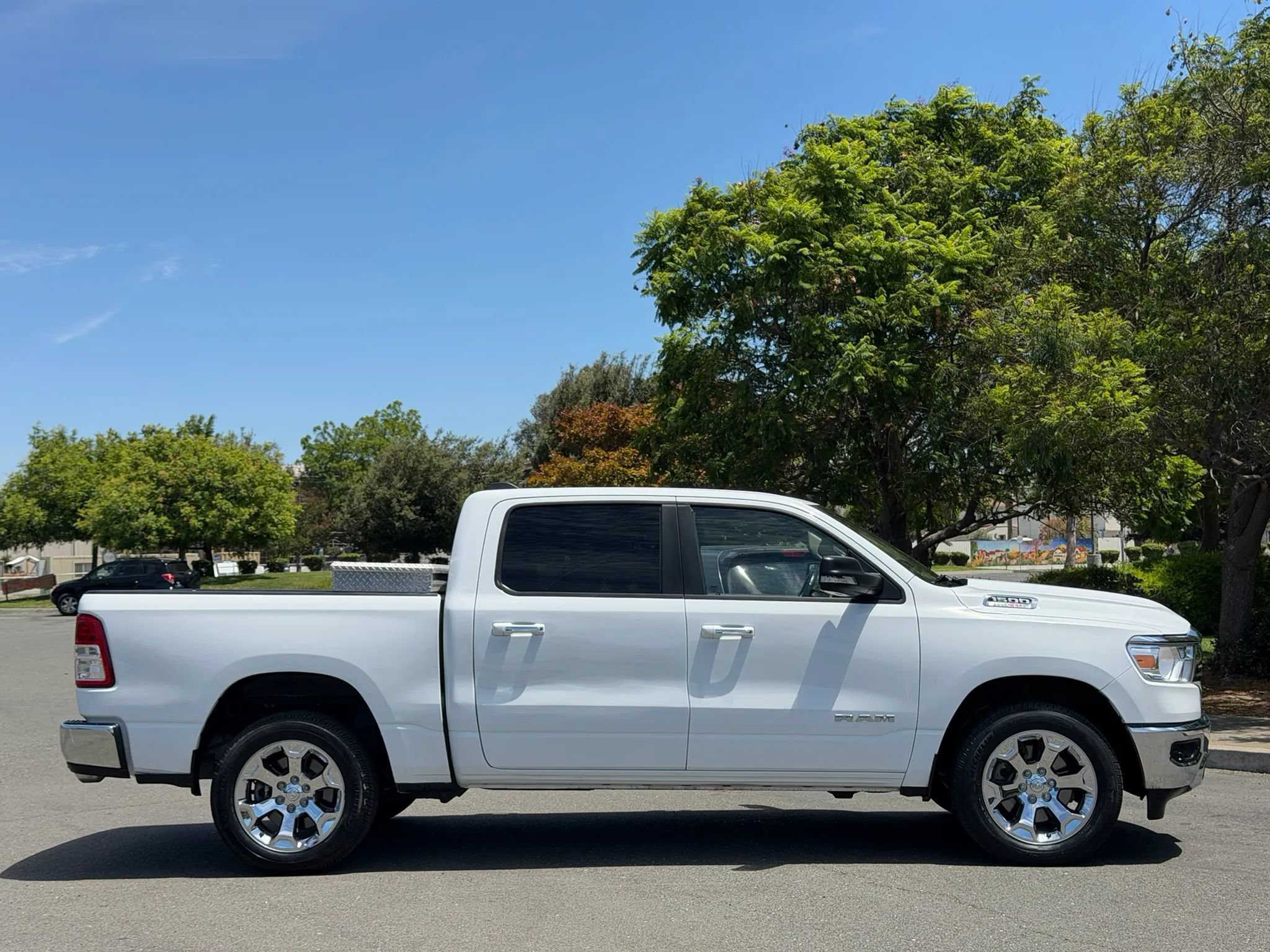 Used 2020 RAM 1500 Big Horn AWD/4WD image 6