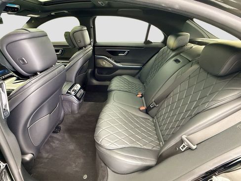 Used 2021 Mercedes-Benz S 580 4MATIC Sedan image 20