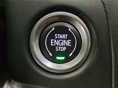 Used 2023 Chevrolet Suburban RST w/ Luxury Package image 30