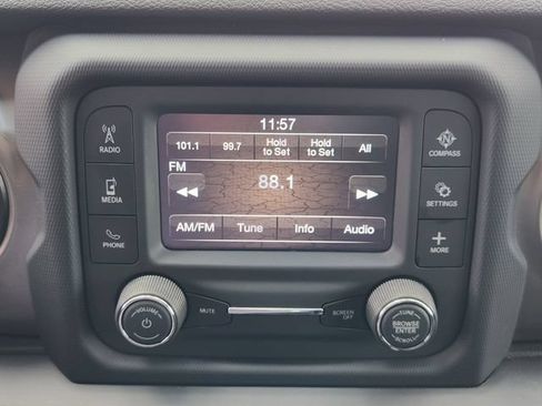 Certified 2021 Jeep Wrangler Unlimited Sport AWD/4WD image 18