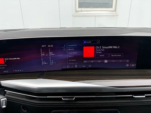 Certified 2025 Cadillac Escalade Premium Luxury AWD/4WD image 14