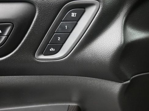 Used 2017 GMC Acadia SLT AWD/4WD image 19